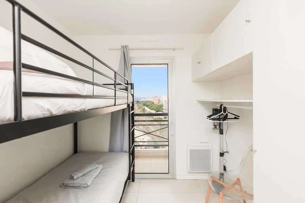Cannes Beach - Vue Mer-Plage-Piscine-Clim-Wifi France