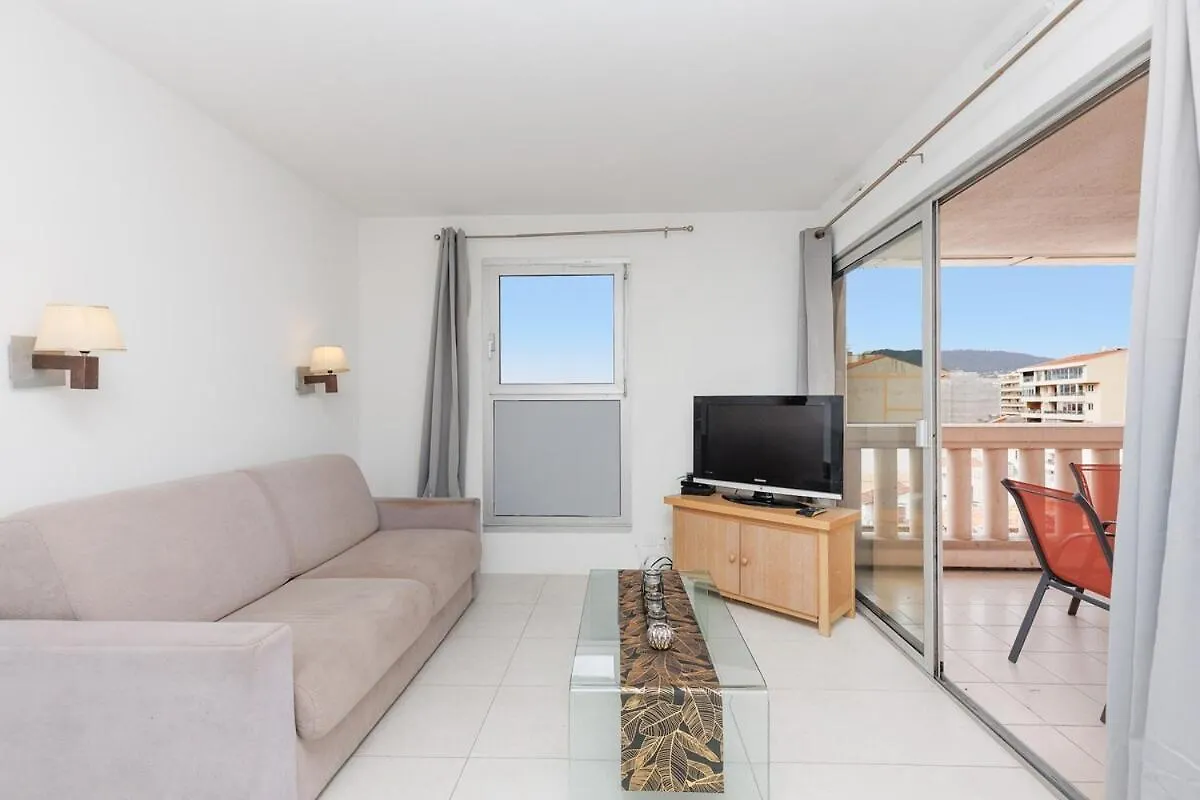Cannes Beach - Vue Mer-Plage-Piscine-Clim-Wifi Apartment